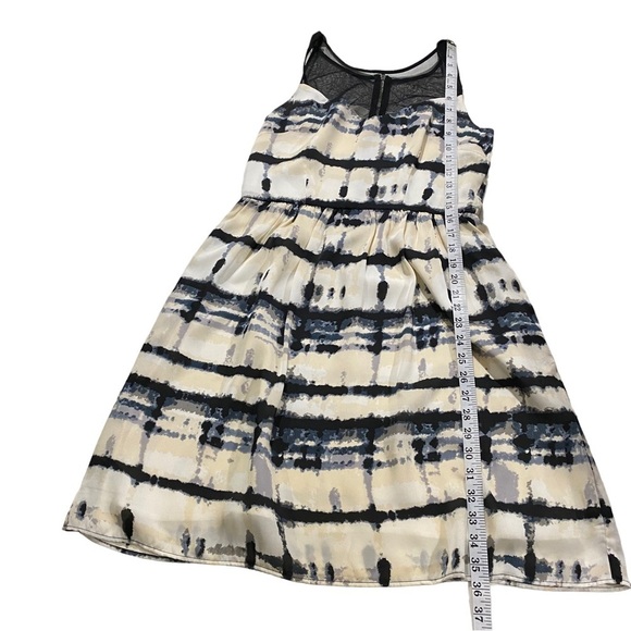 Bar III Women Cream Blue Abstract At Knee A-Line Dress Sz M Mesh Neck Sleeveless - Picture 11 of 14